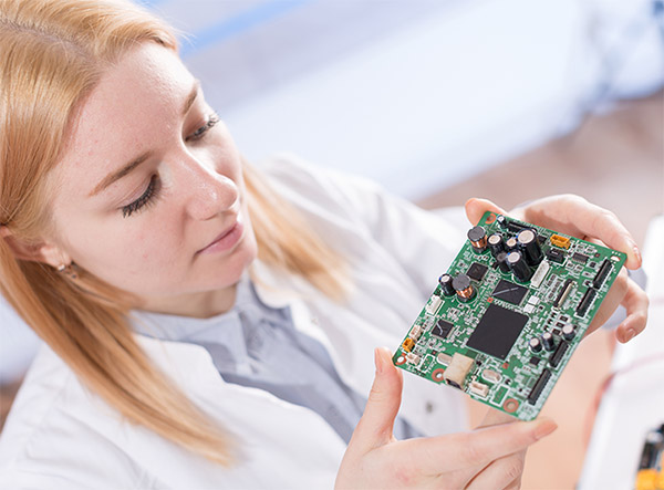 Examining circuit board